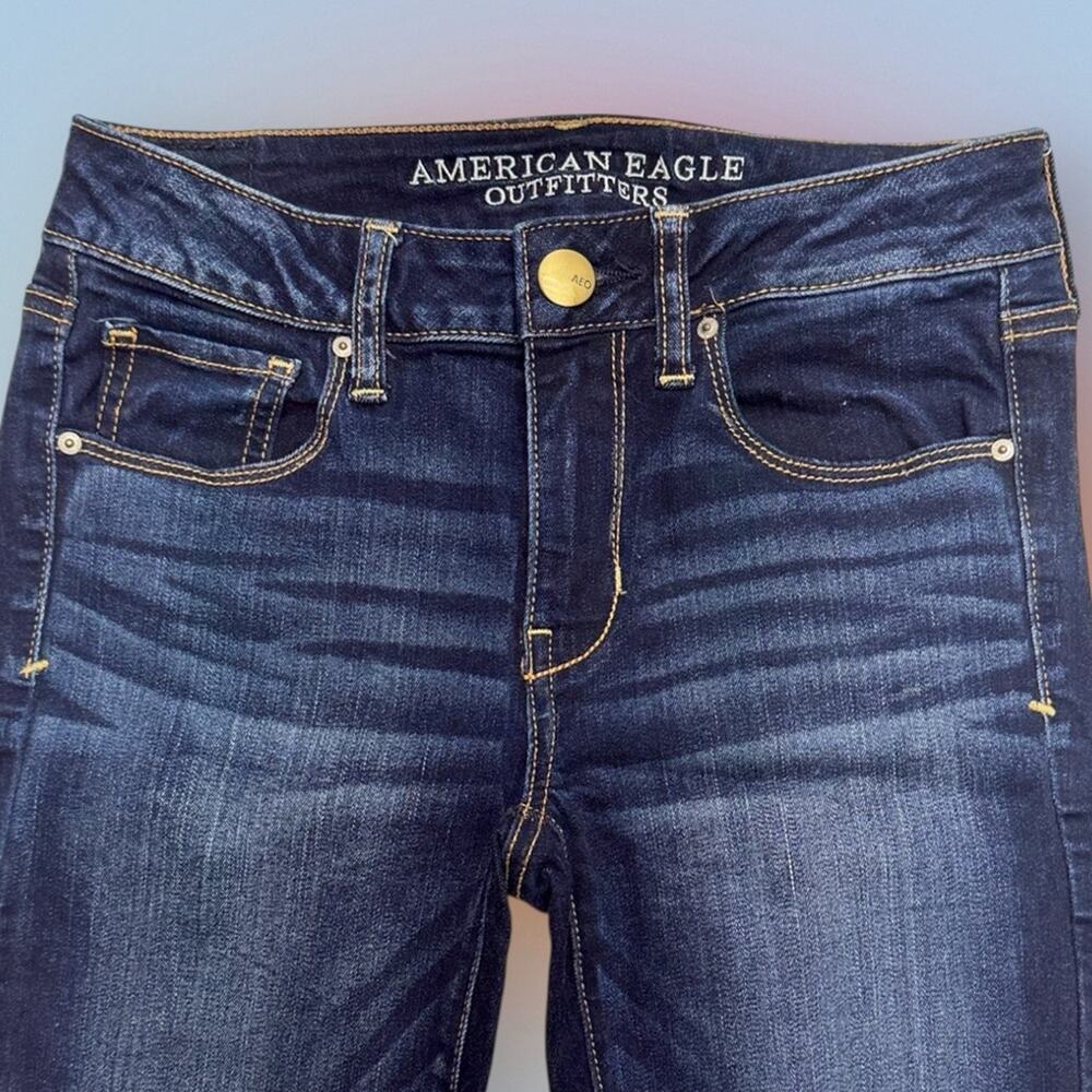 AMERICAN EAGLE Women’s 2 Short SKINNY Blue Jeans